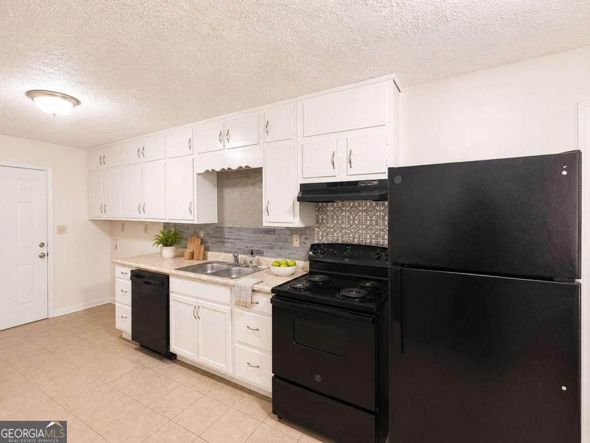3166 Sandusky Drive, Decatur, GA 30032 — photo 3