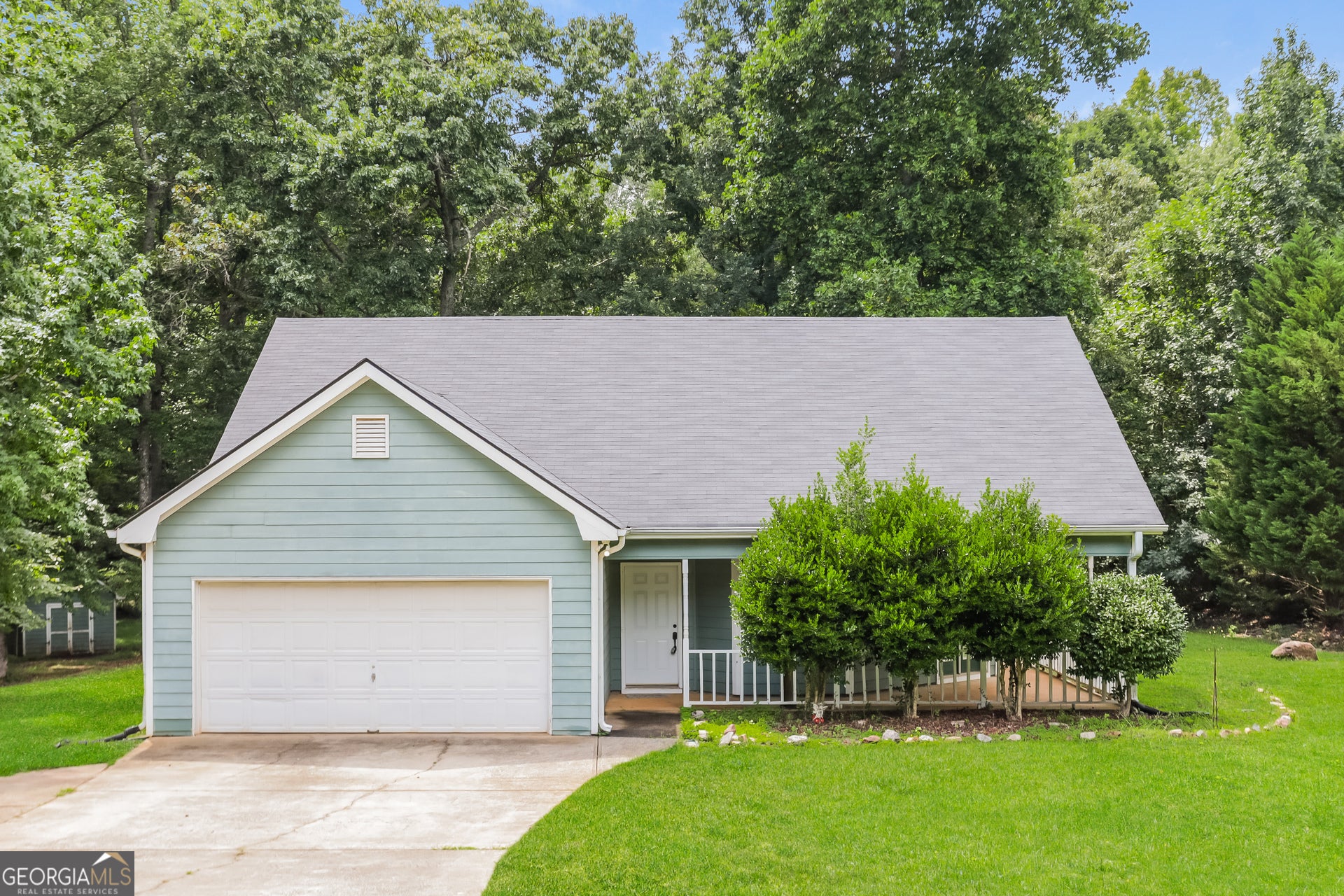 340 Freeman Dr — photo