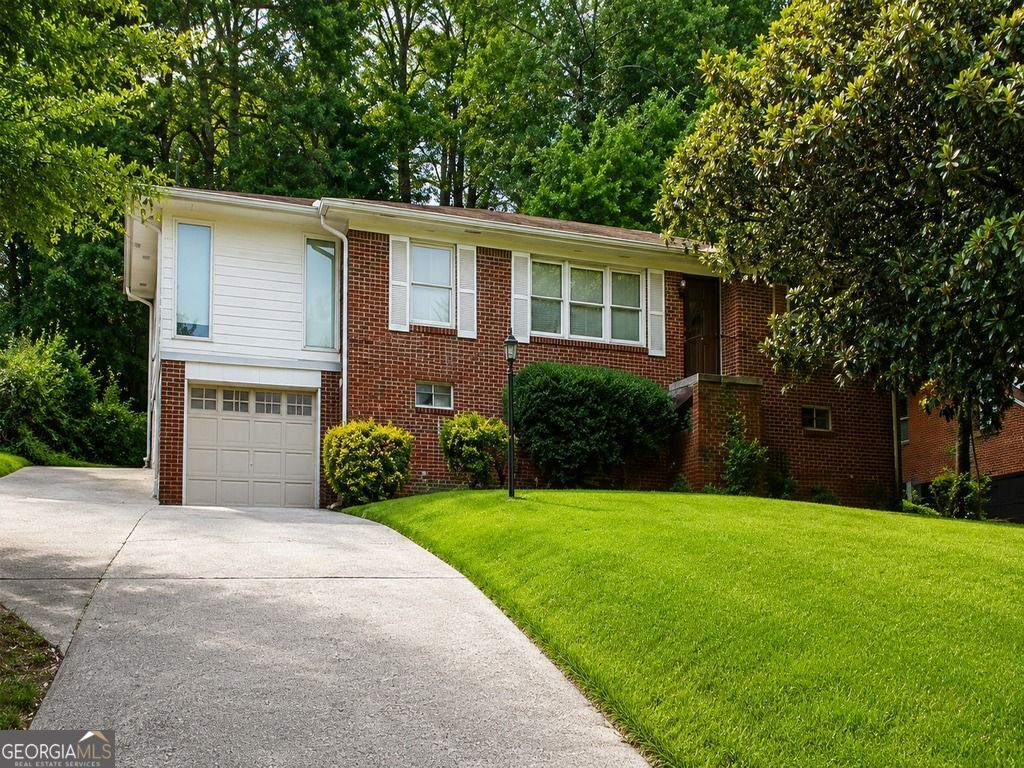 2732 Oldknow Dr NW — photo