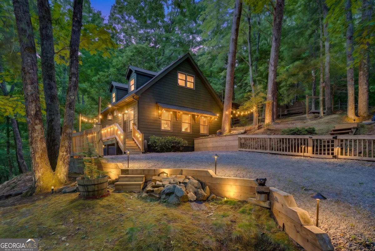 747 Mountain Oak Rd — photo