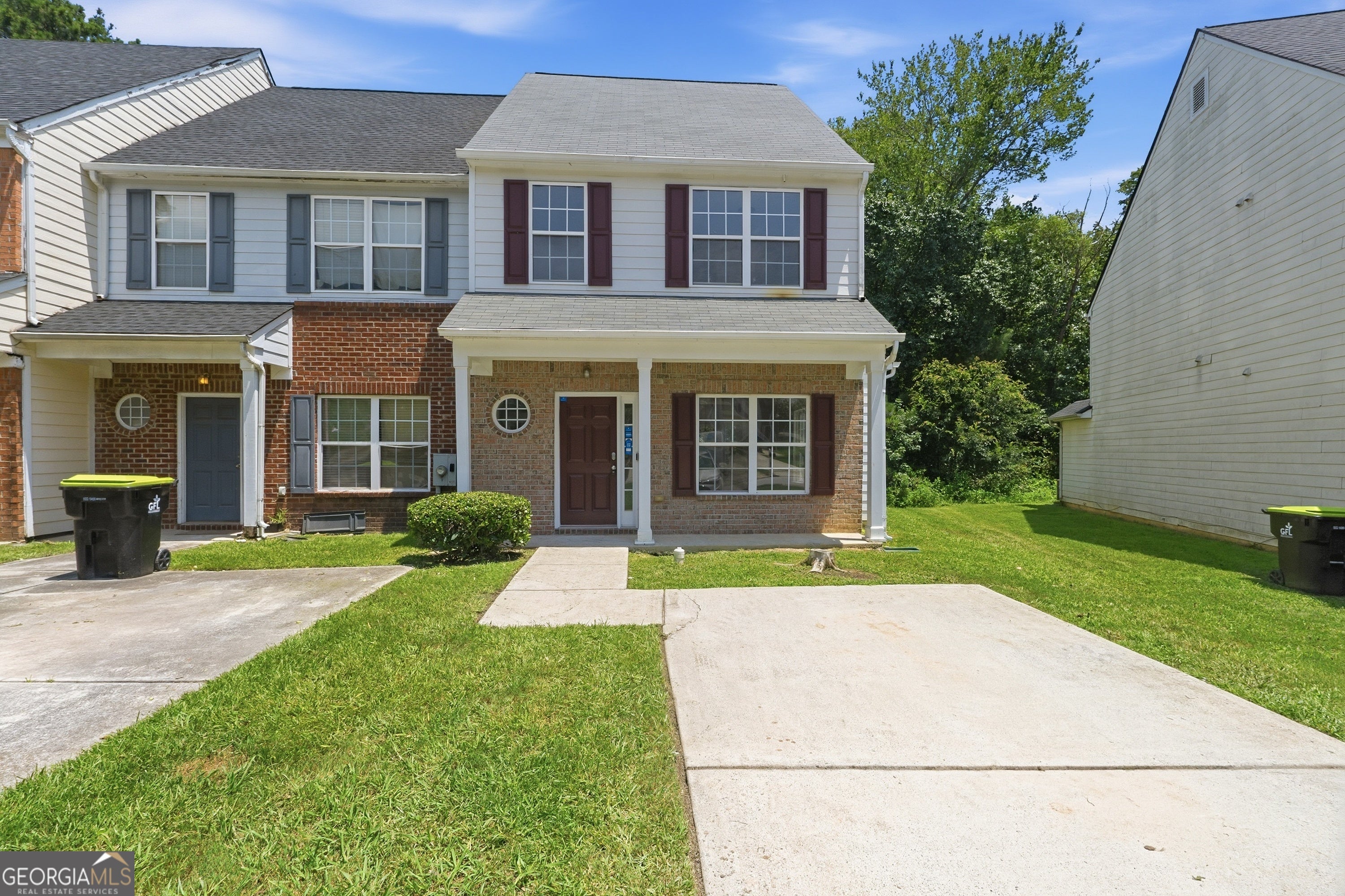 7062 Brookview Crk — photo