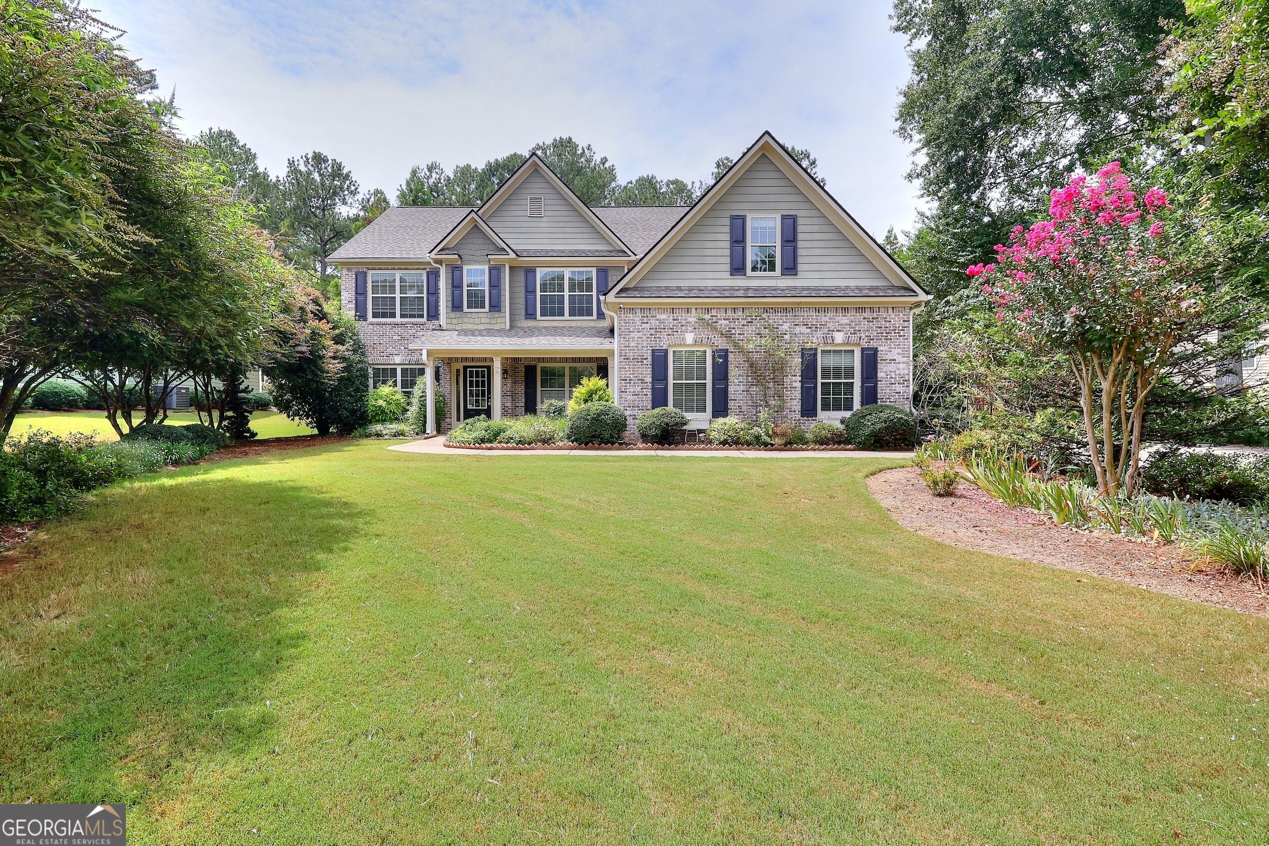 1718 Lakeland Ln — photo