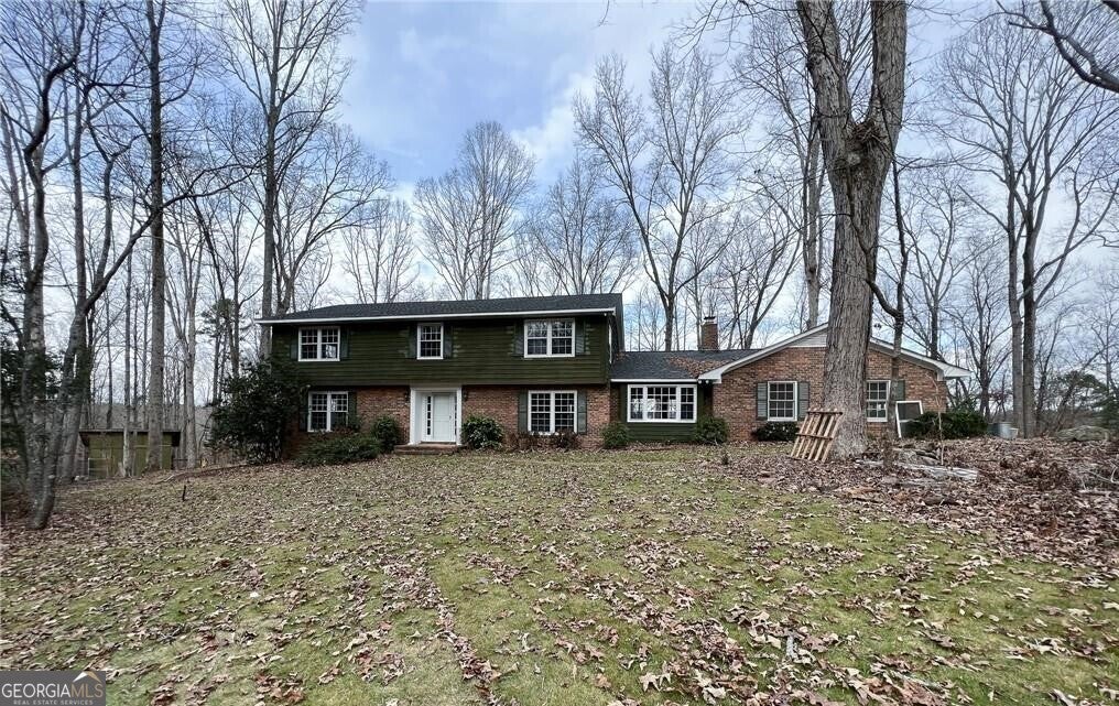 195 Deerfield Rd — photo