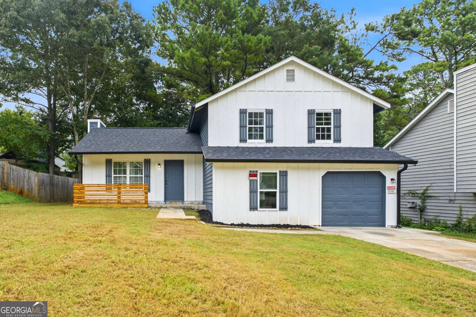 917 Lake Watch Dr — photo