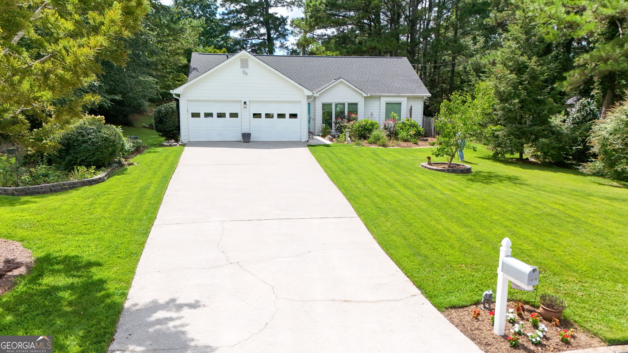 1215 Brookton Dr — photo