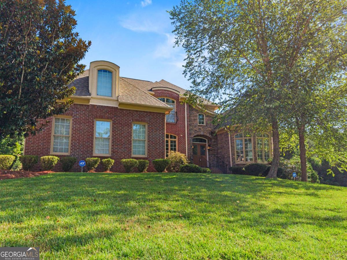 1608 Mason Ct — photo
