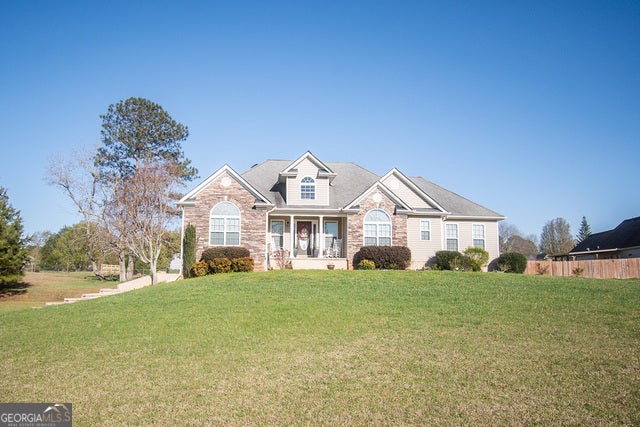 109 Laketrail Dr — photo