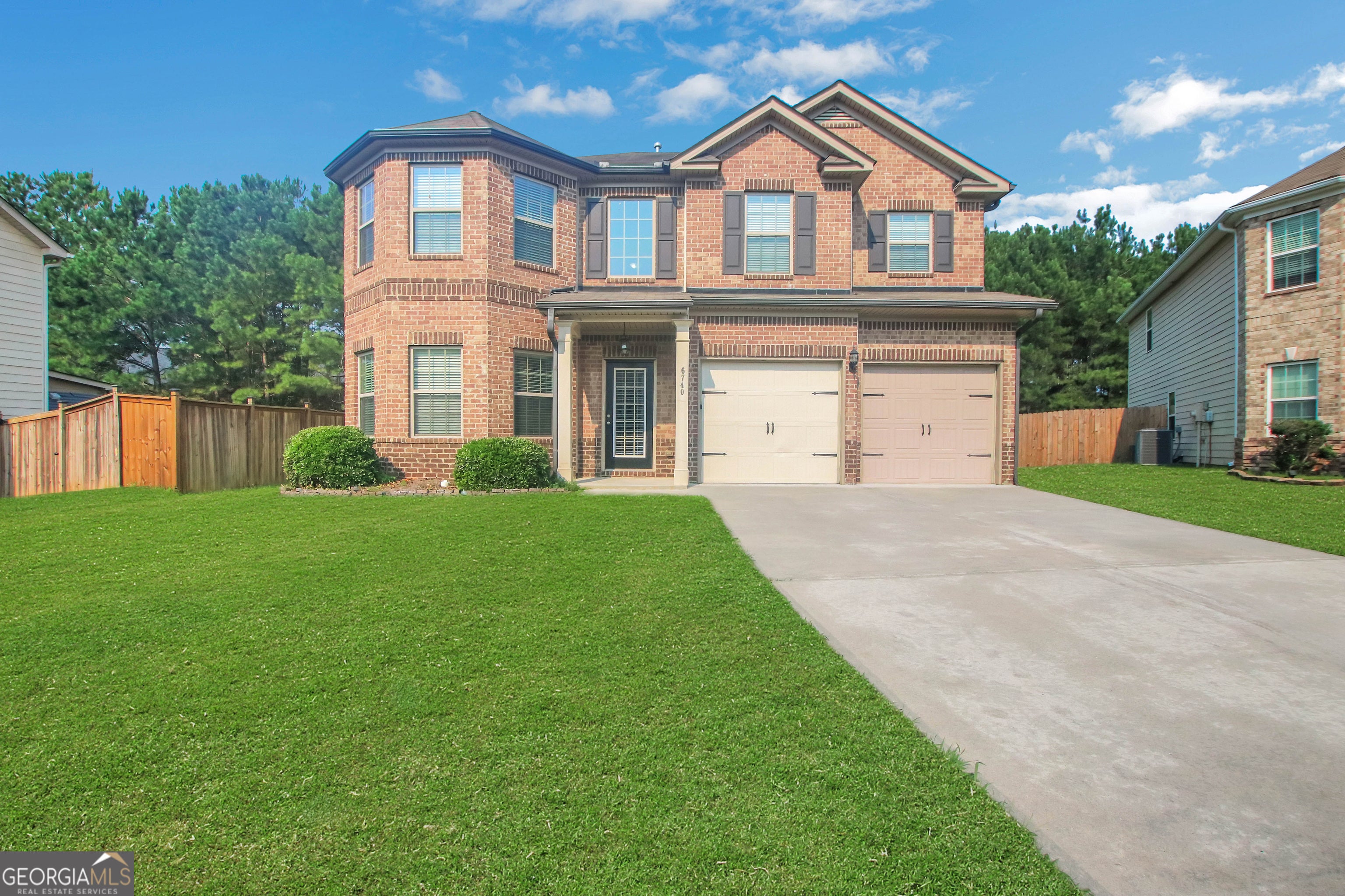 6740 Oak Hill Pl — photo