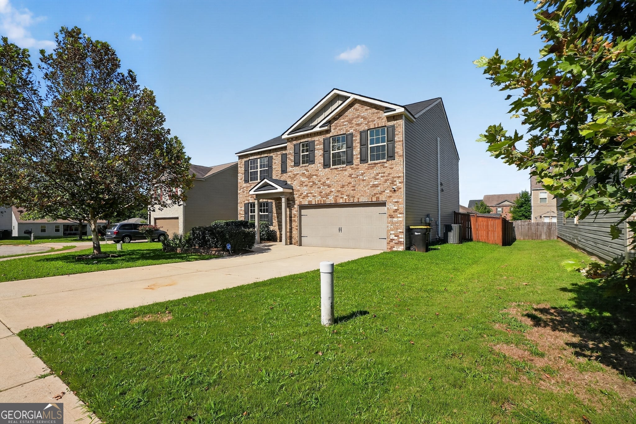 1961 Osprey Dr — photo