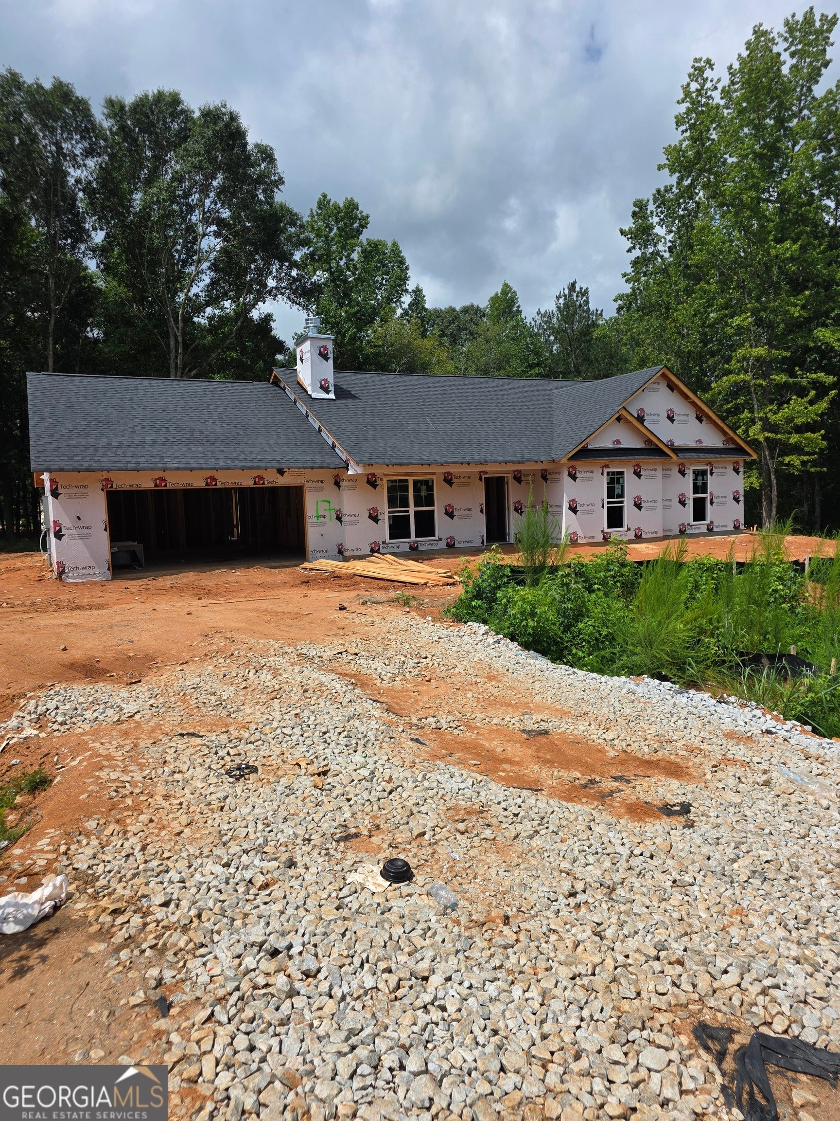 44 Sycamore Dr 17 — photo