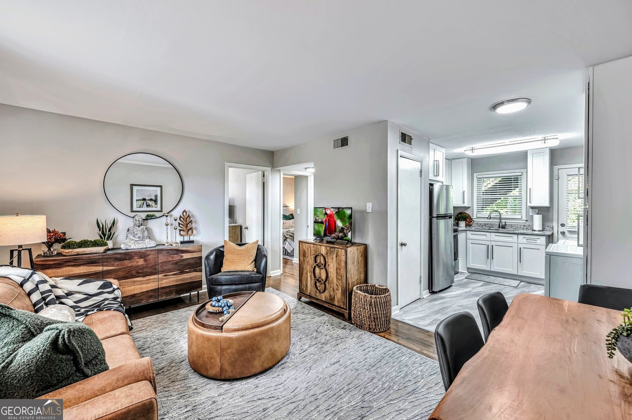 2858 Rosehill St Apt 5 — photo