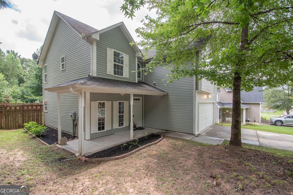 83 Margaret Way — photo