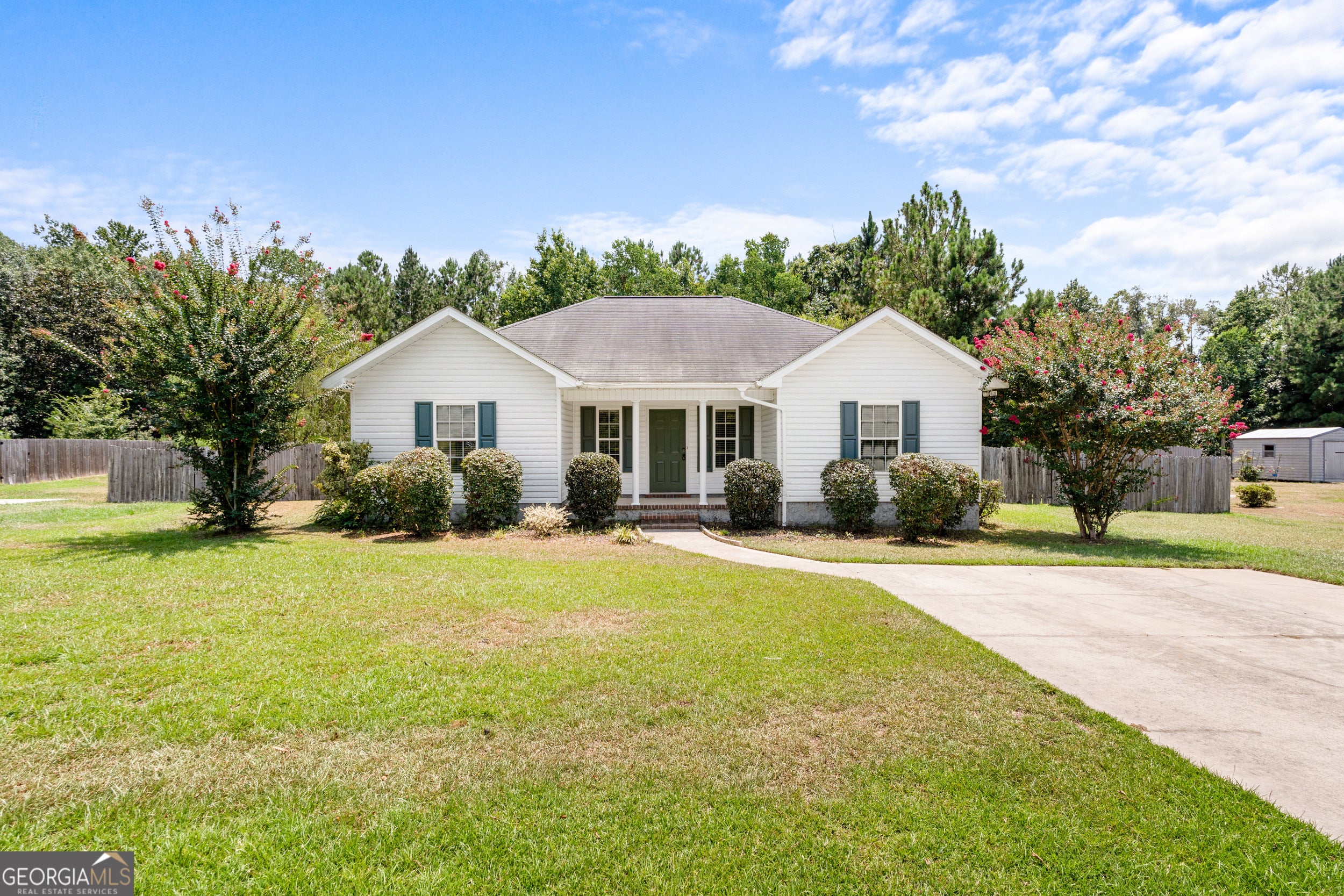 343 Longwood Dr — photo