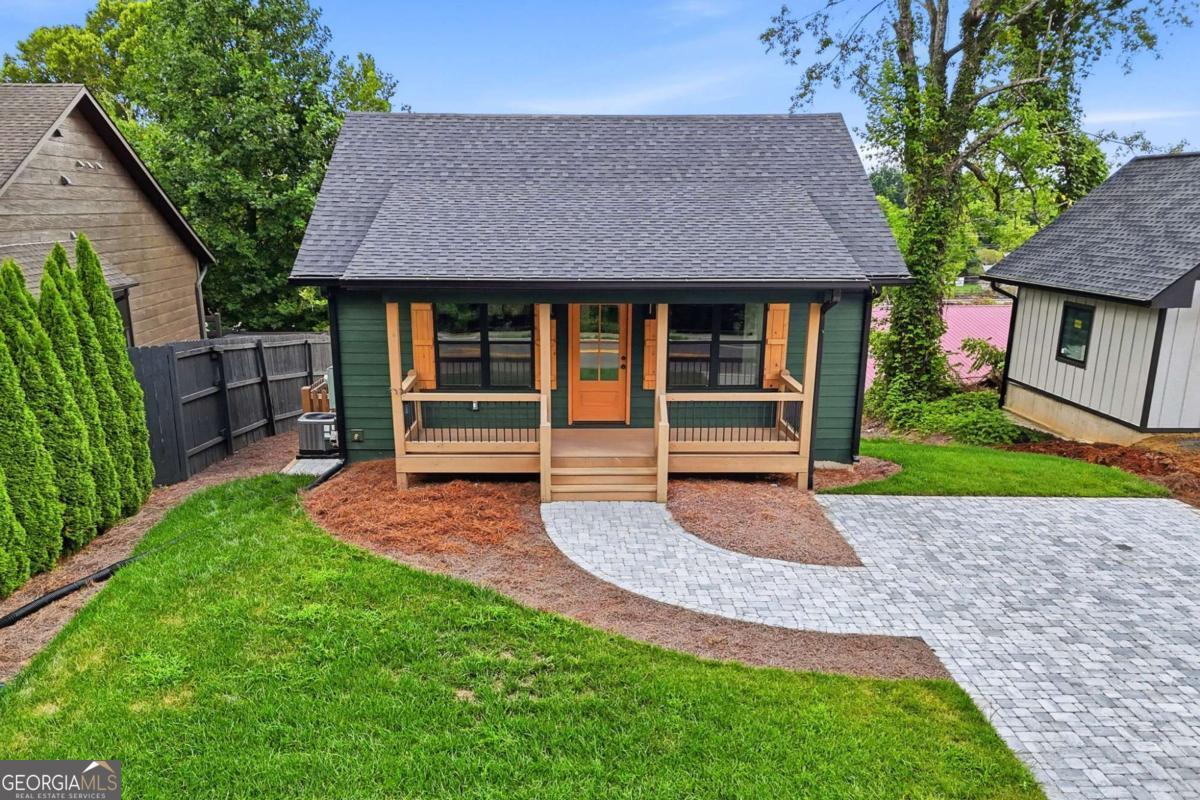 318 E Second Street, Blue Ridge, GA 30513 — photo 3