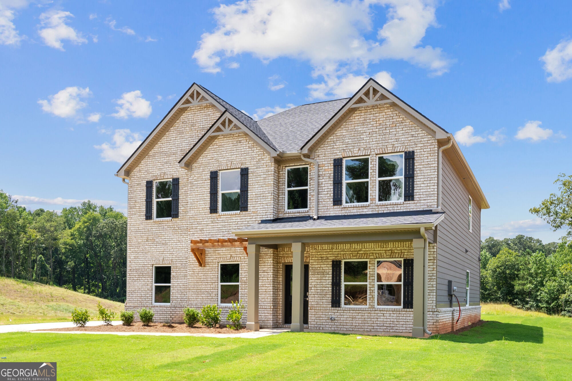 8236 Riverchase Dr — photo