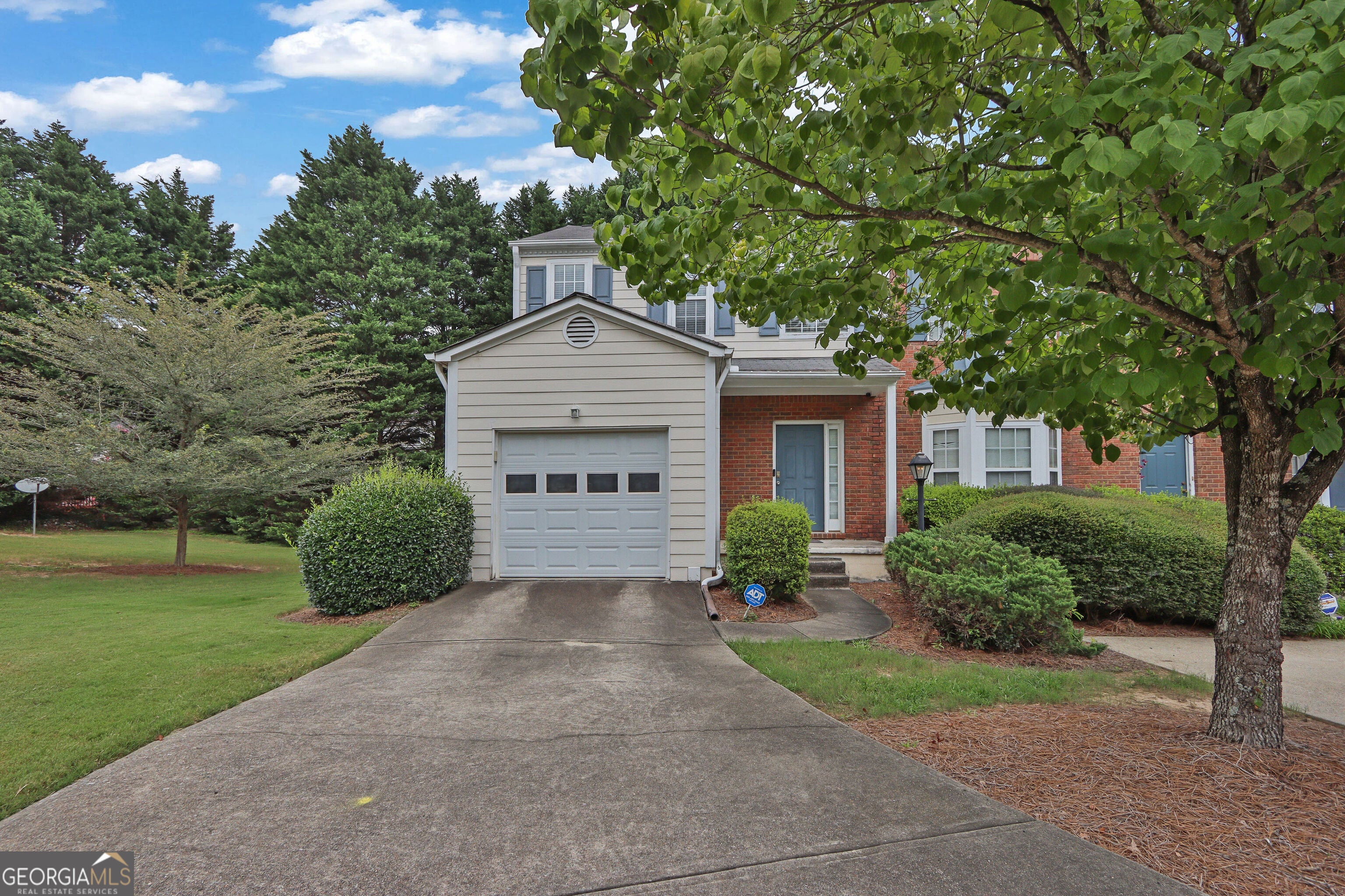 5252 Pinnacle Point Ct — photo