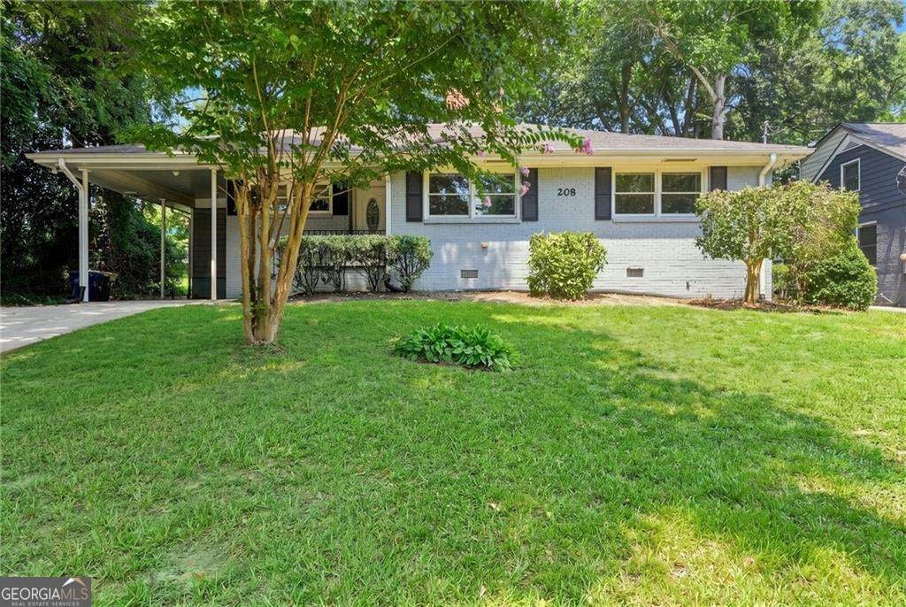 208 Midvale Dr NE — photo