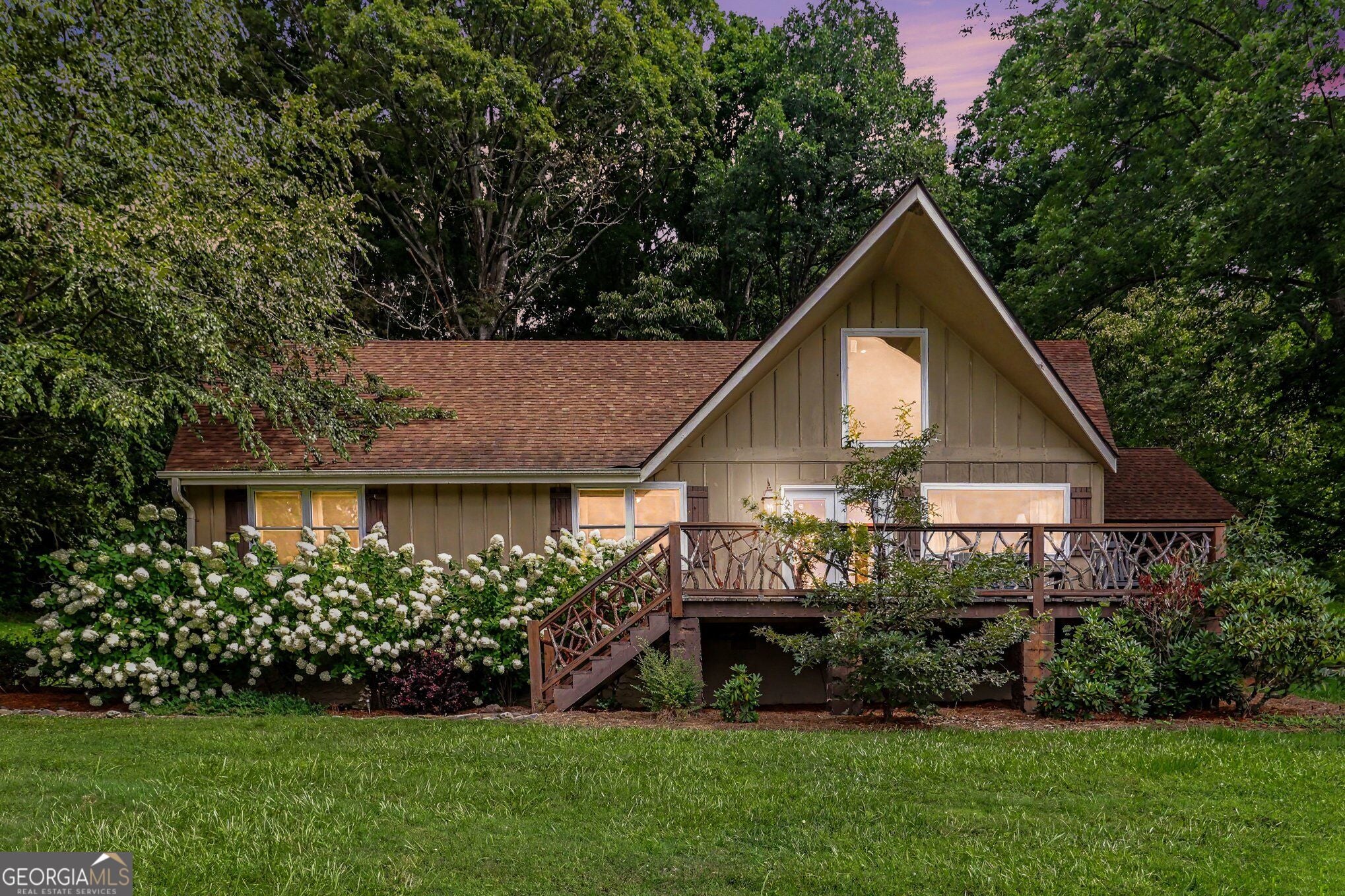 146 Chalet Village Ln — photo