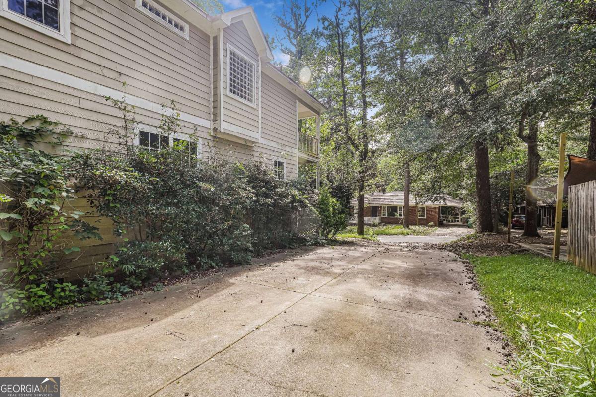 481 Pine Dr — photo