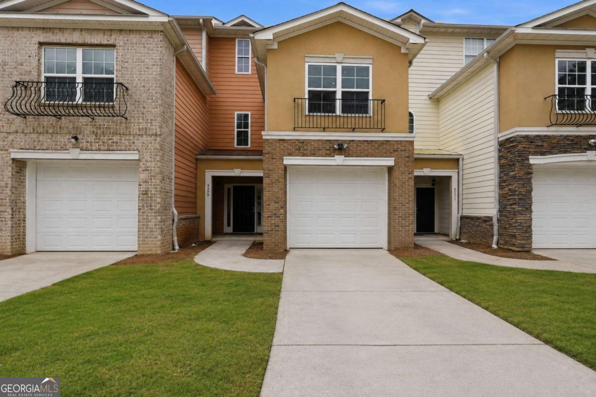 4299 Notting Hill Dr SW — photo