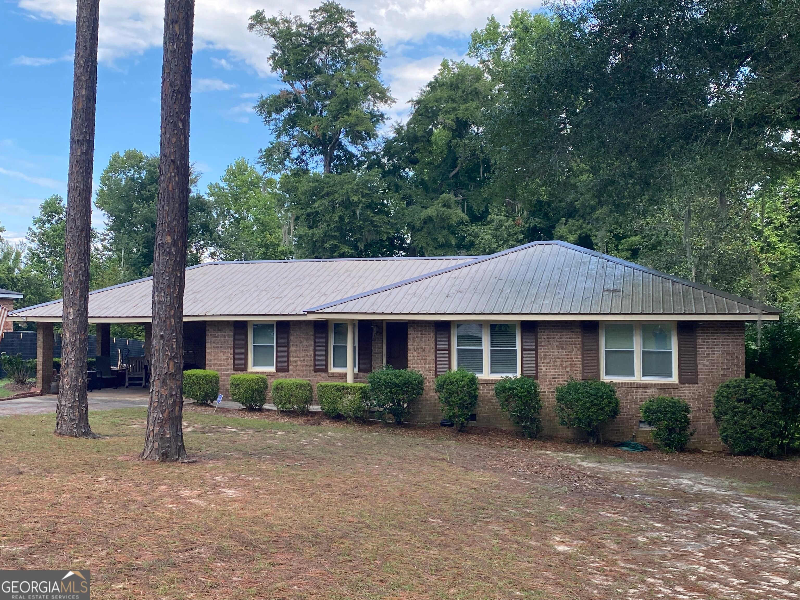 503 Brookdale Dr — photo