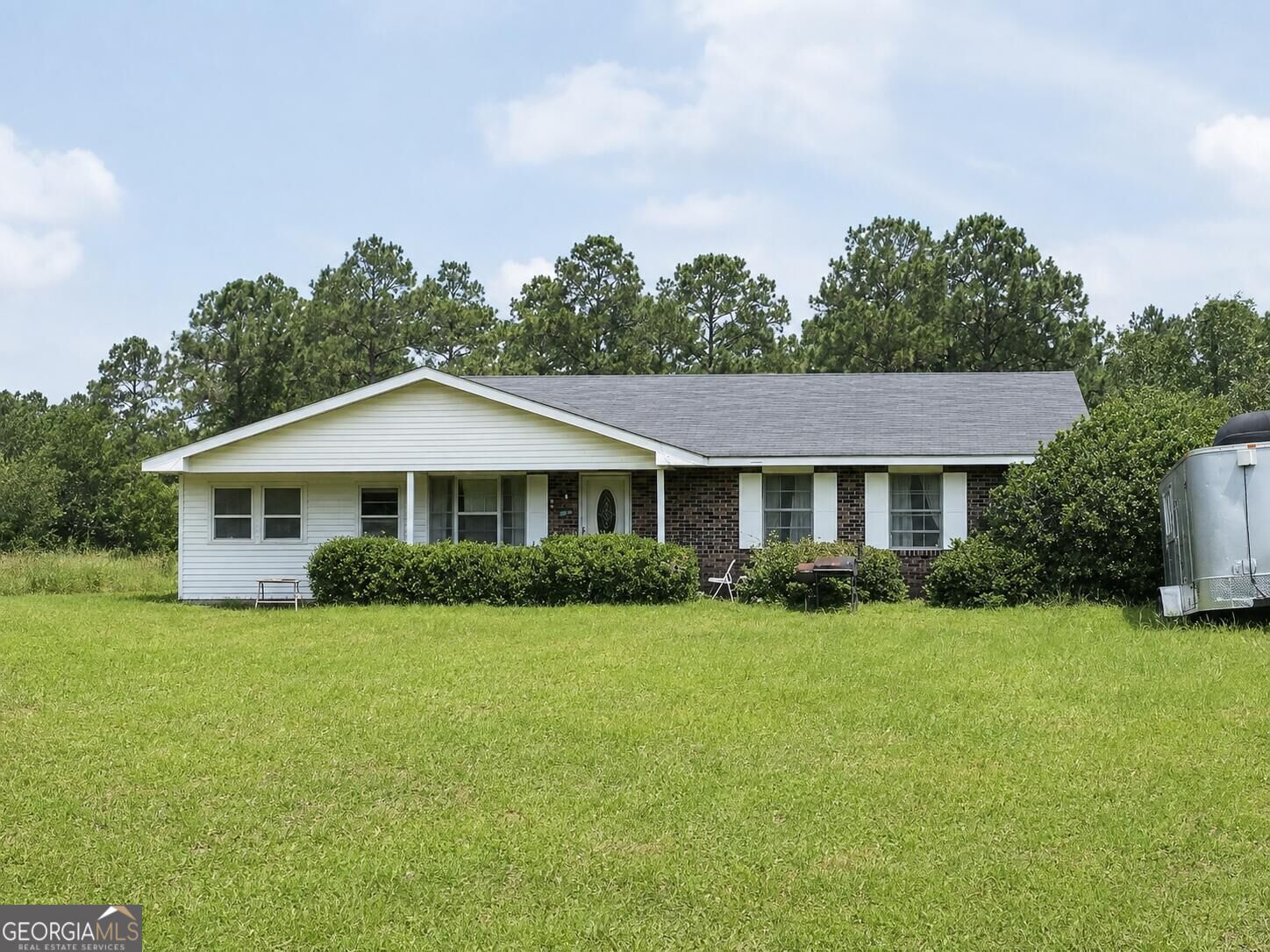 1229 NE Maryann Prescott Rd — photo