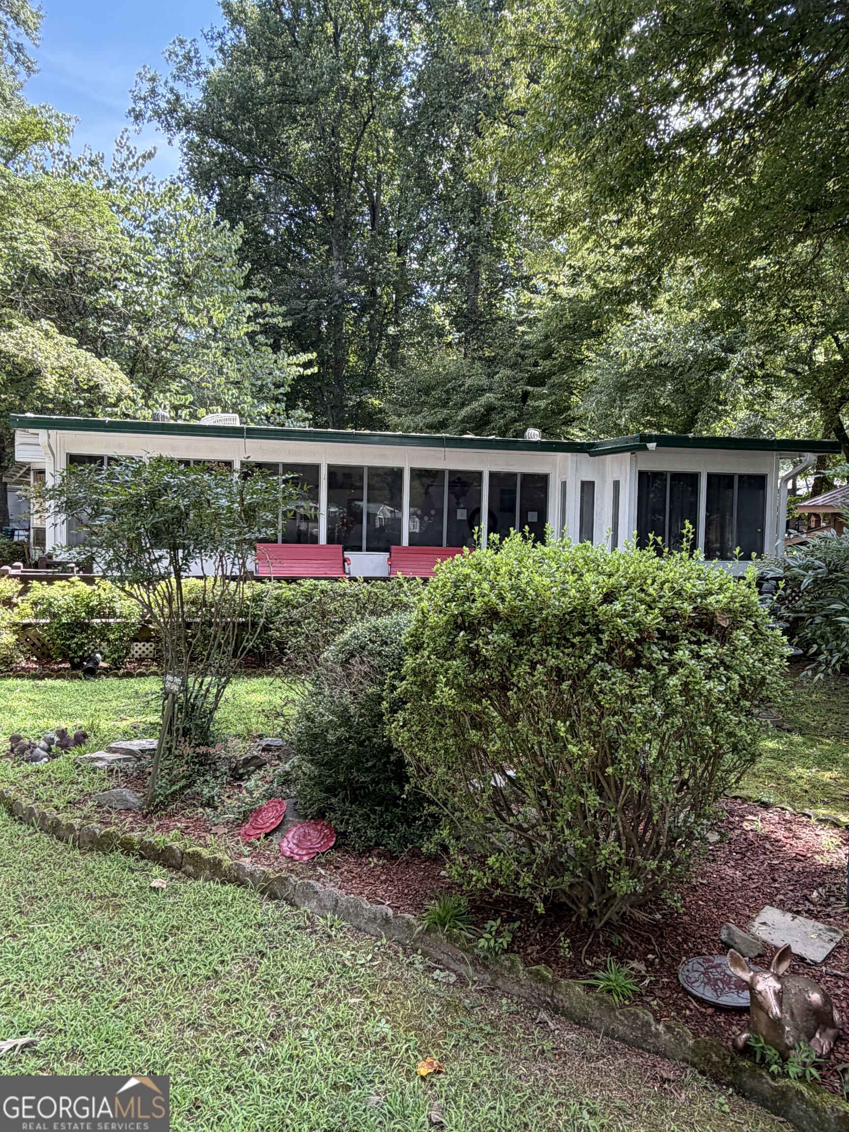 55 Riverside Place, Cleveland, GA 30528