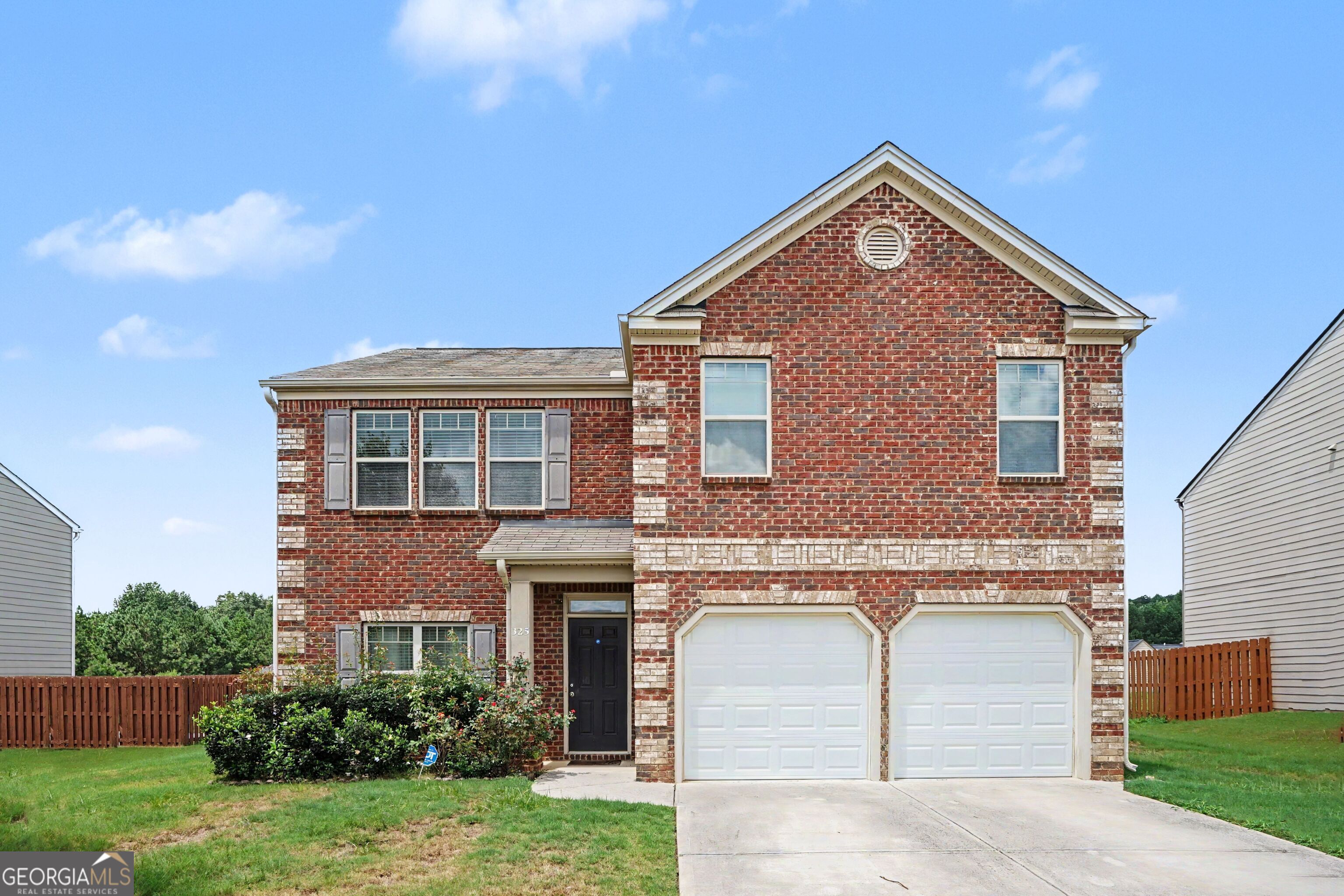 325 Horizon Trce — photo