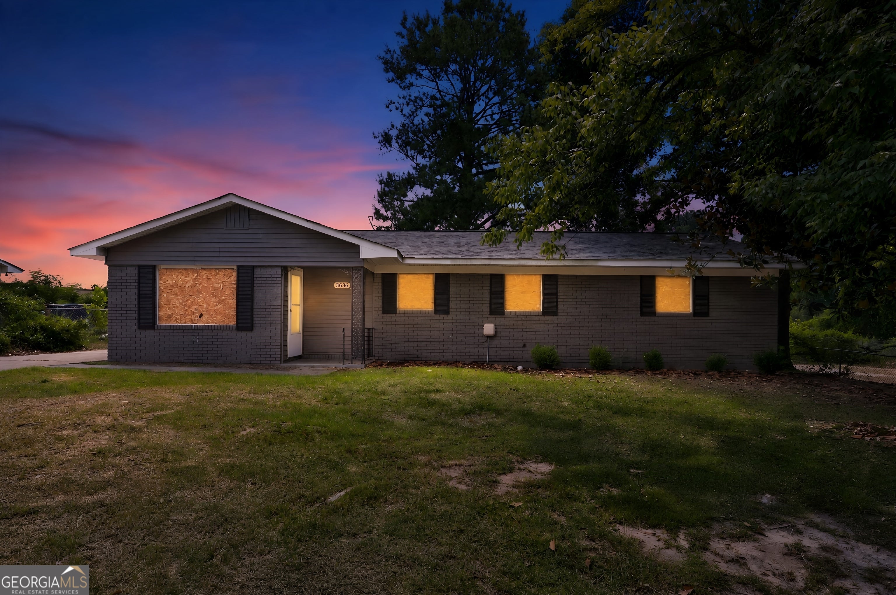 3636 Meadowlark Rd — photo