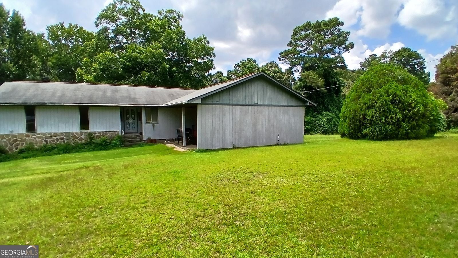 221 Brantley Rd — photo