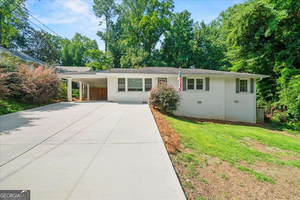 31 W Belle Isle Rd — photo