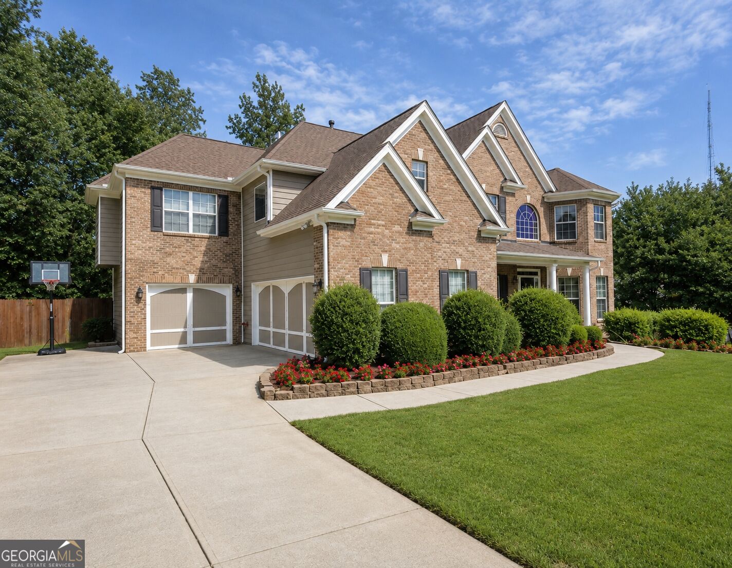 3459 Lake Mill Rd — photo