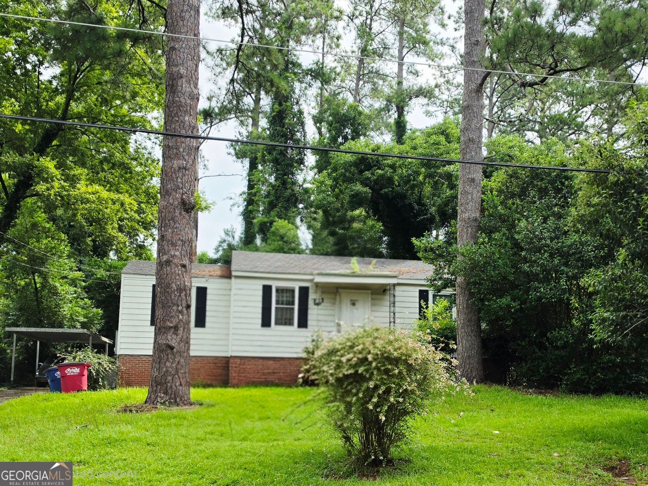 1705 Foster Pl — photo