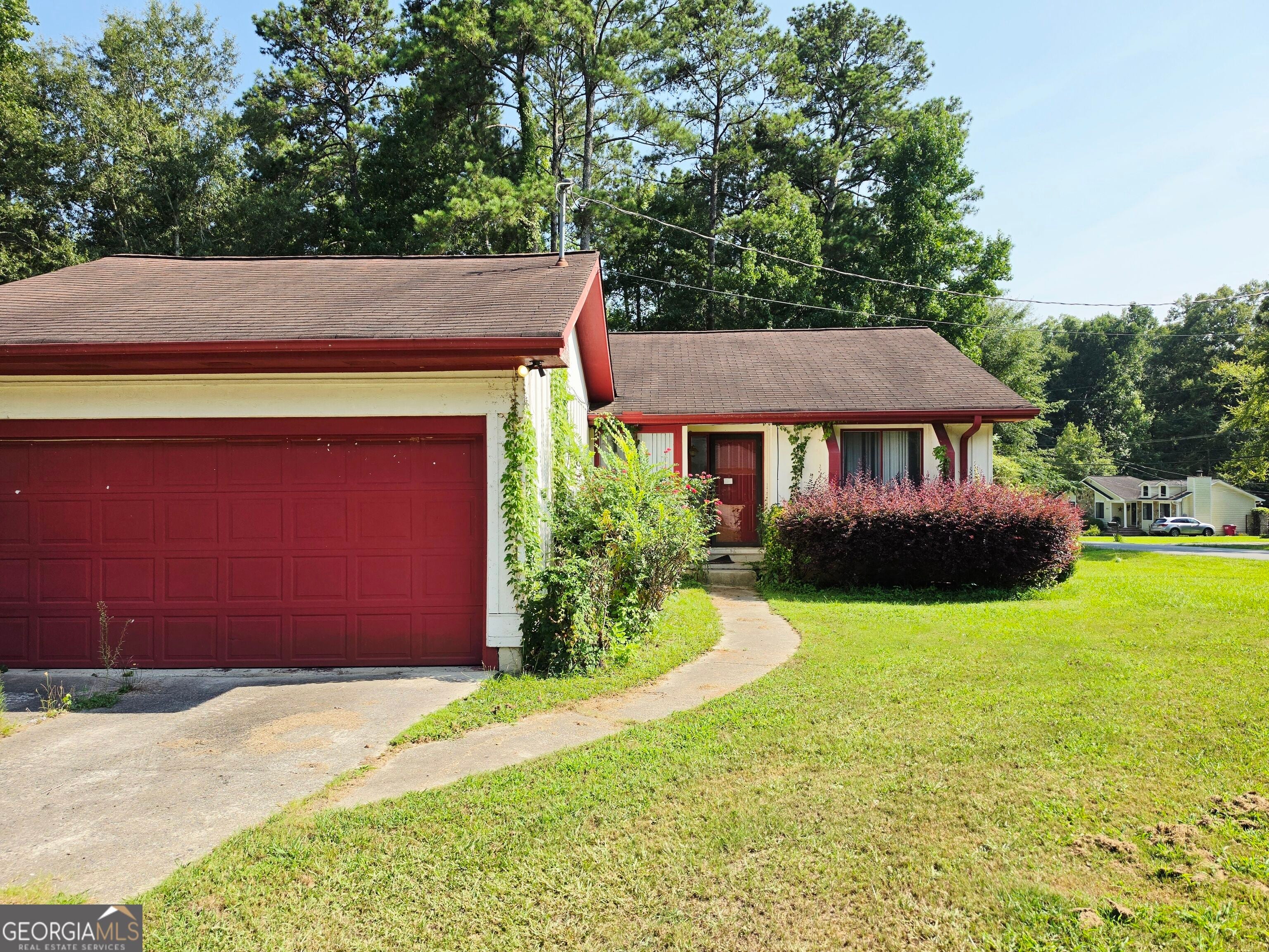 601 Friar Tuck Ln — photo
