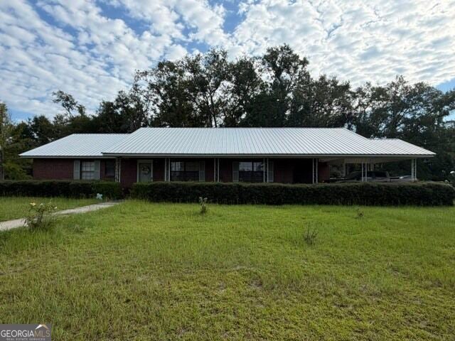 44 Hilltop Dr — photo