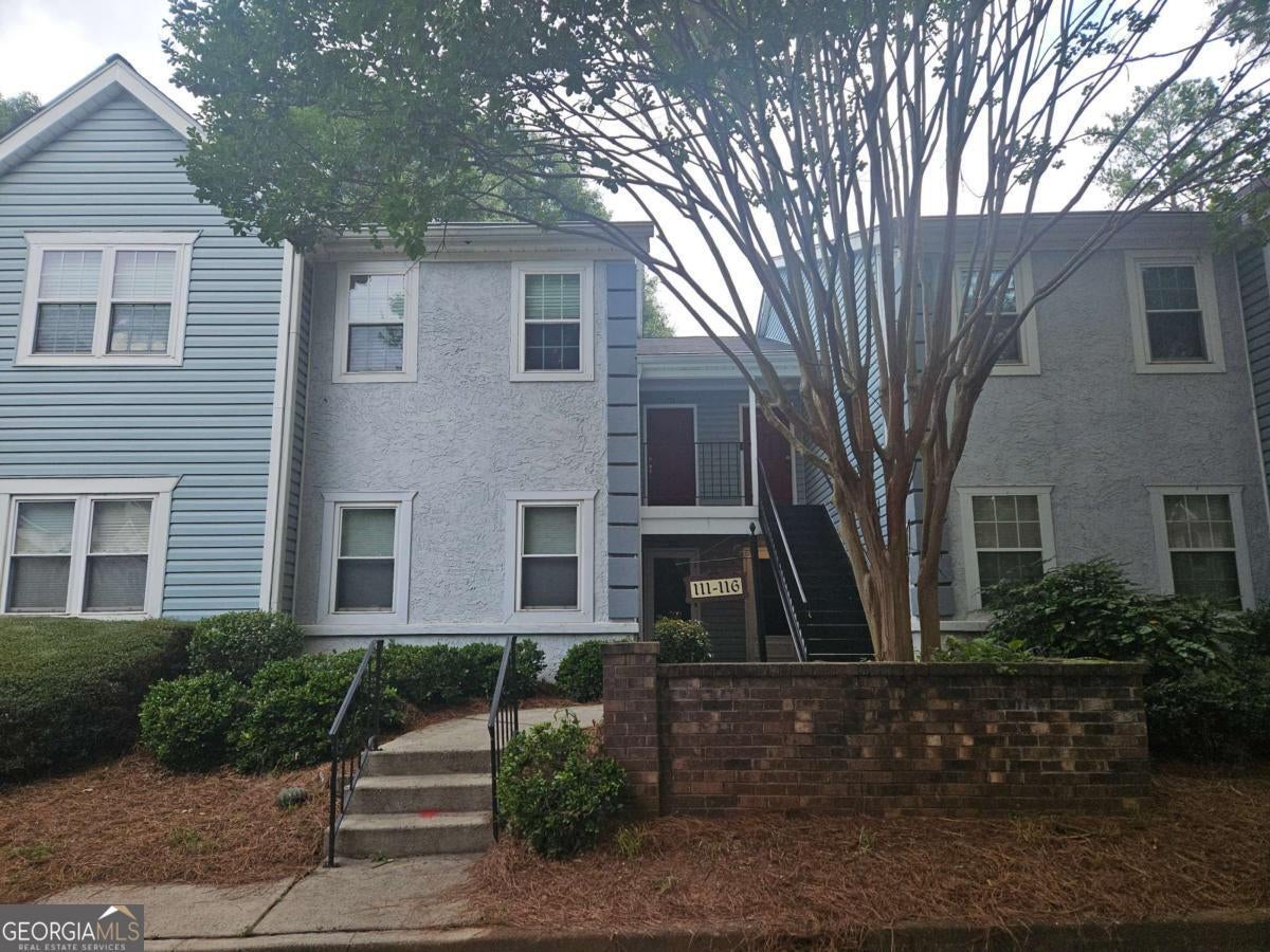 113 Hampshire Ct 113 — photo