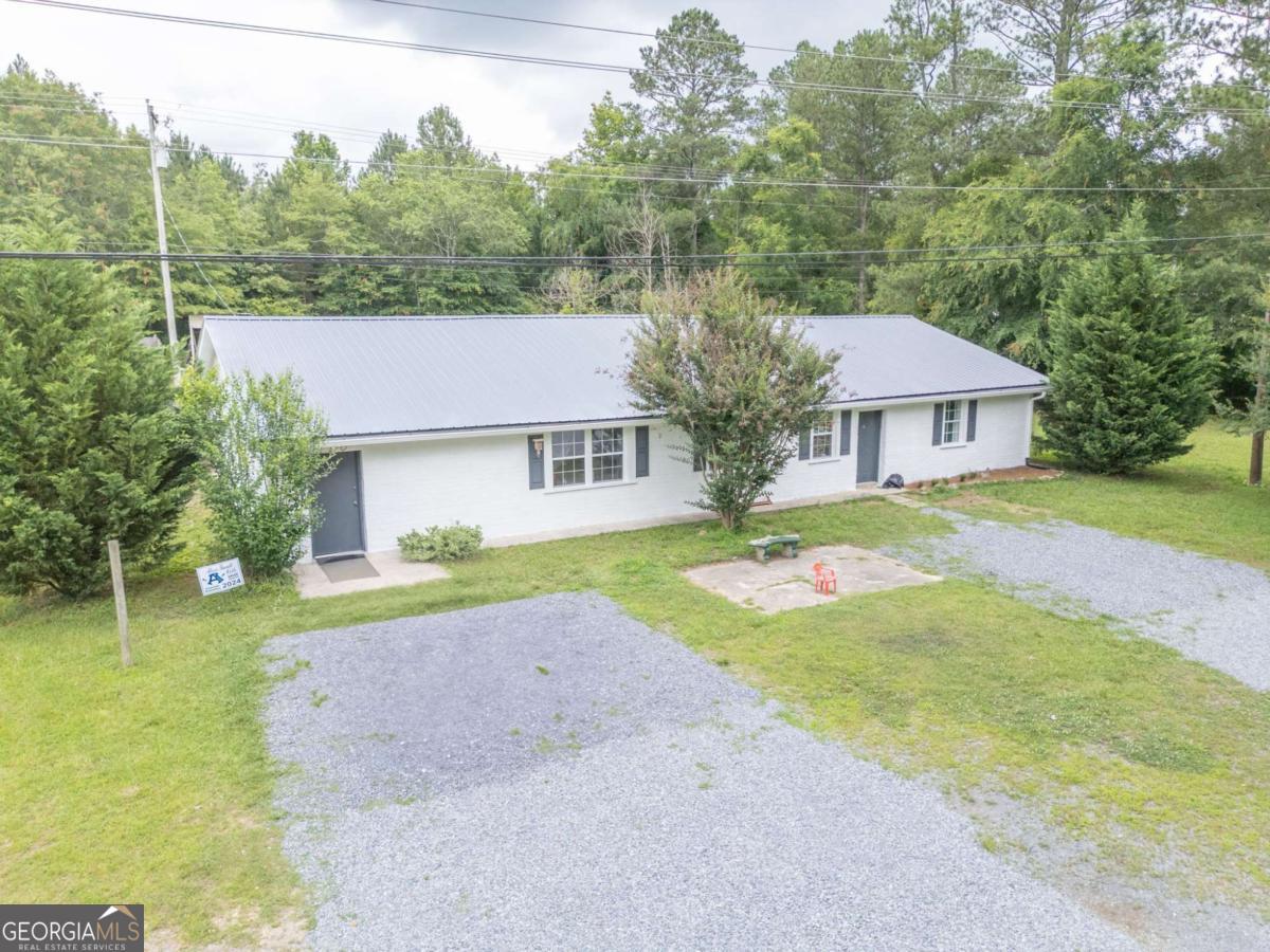 4494 Old Summerville Rd — photo