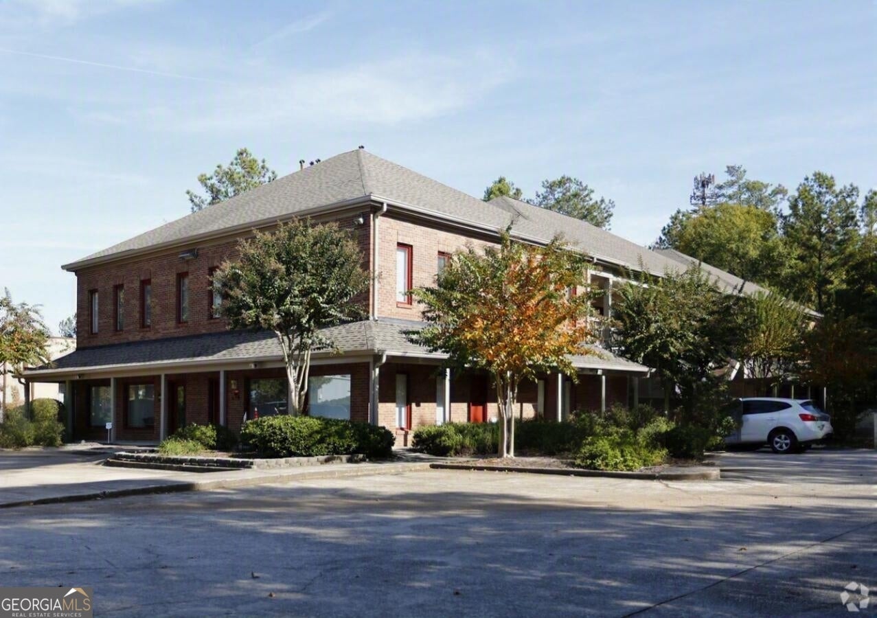 200 Market Pl Ste 130 — photo