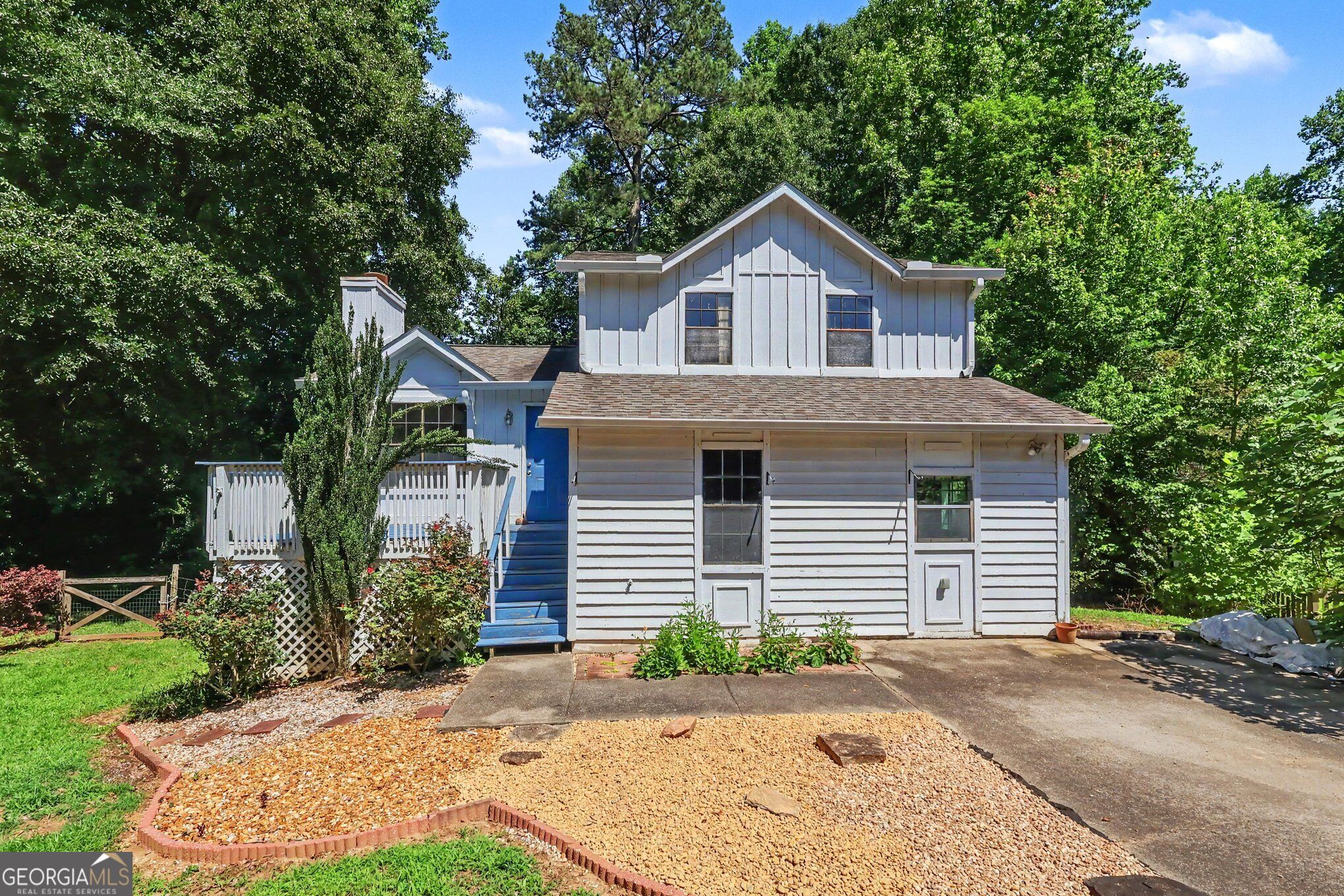 655 Harvard Dr NW — photo