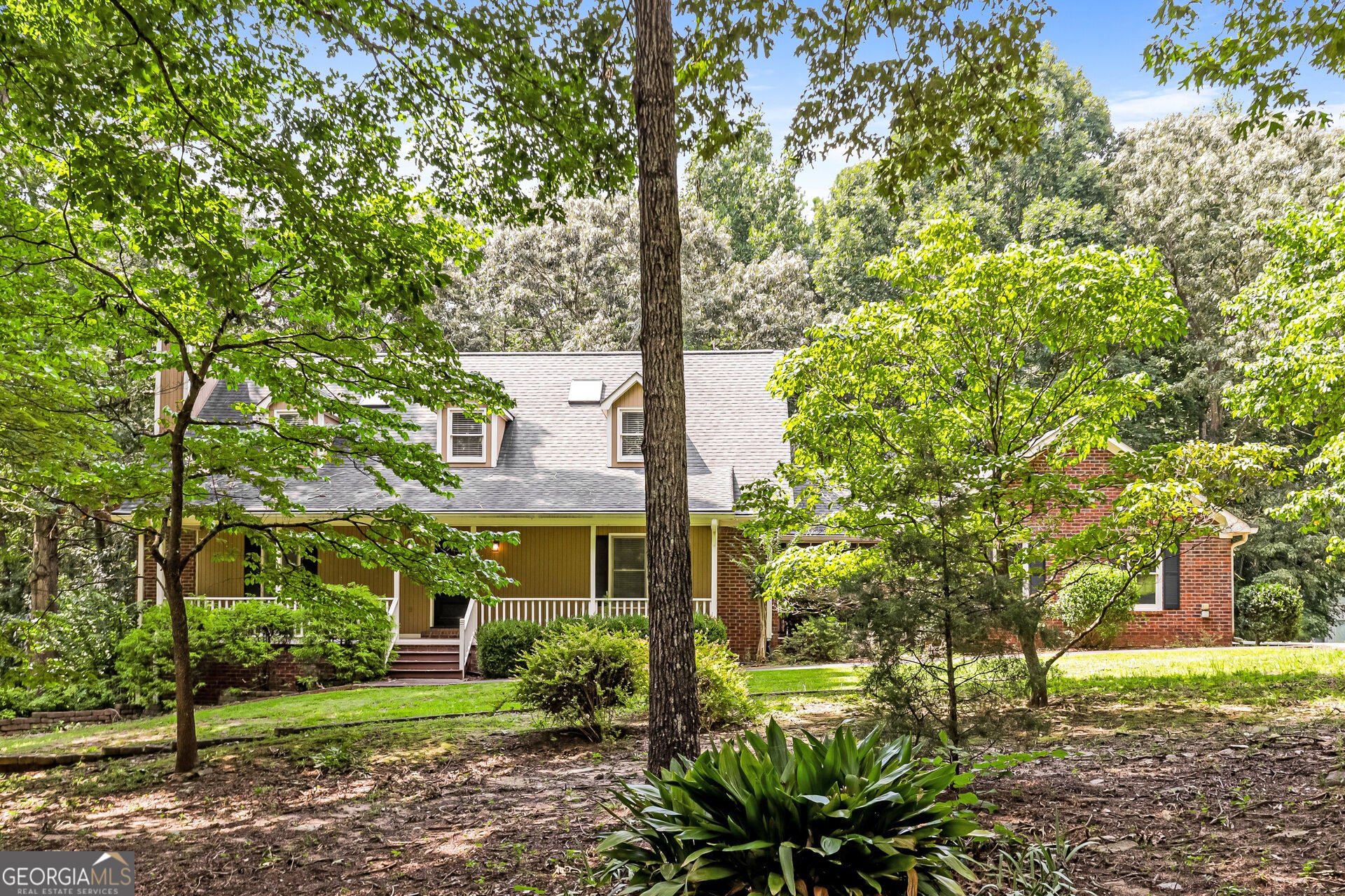 8183 Silver Oaks Ct — photo