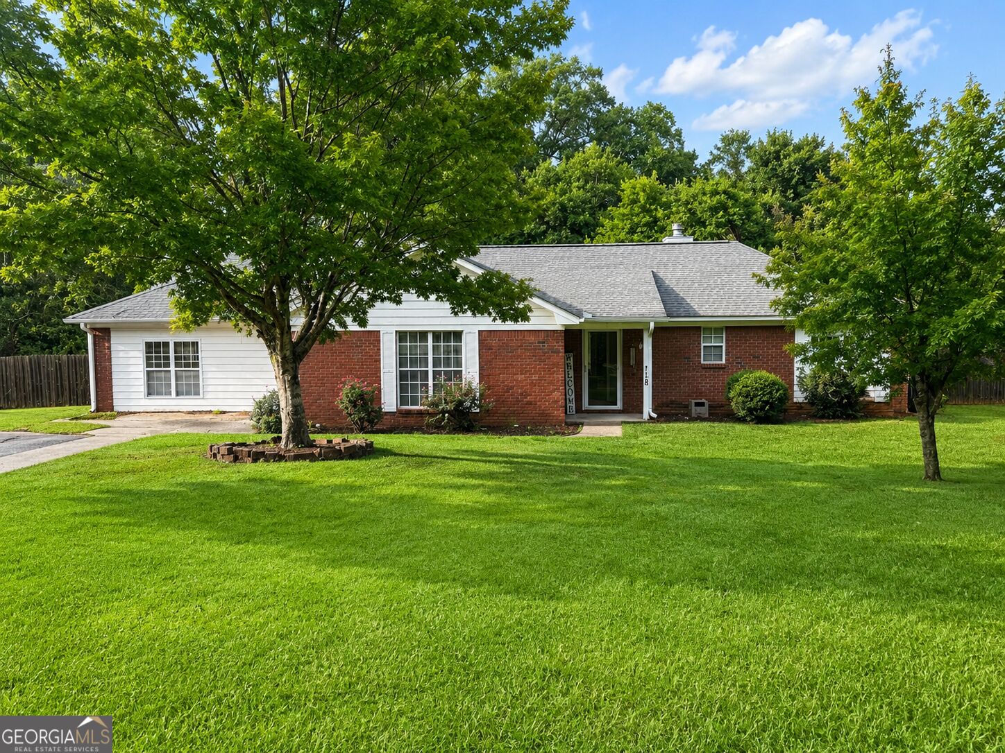 118 Springdale Dr — photo