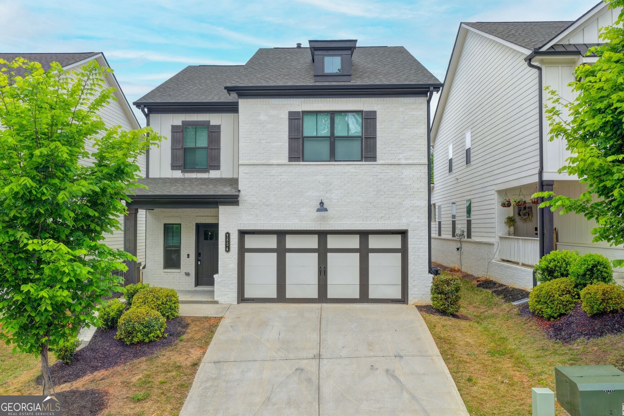 1854 Westfall Lndg — photo
