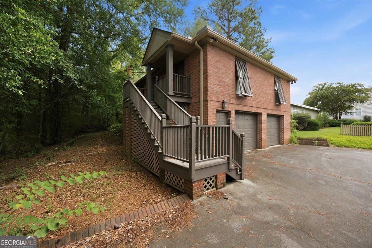 355 Overlook Road, Macon, GA 31204 — photo 2