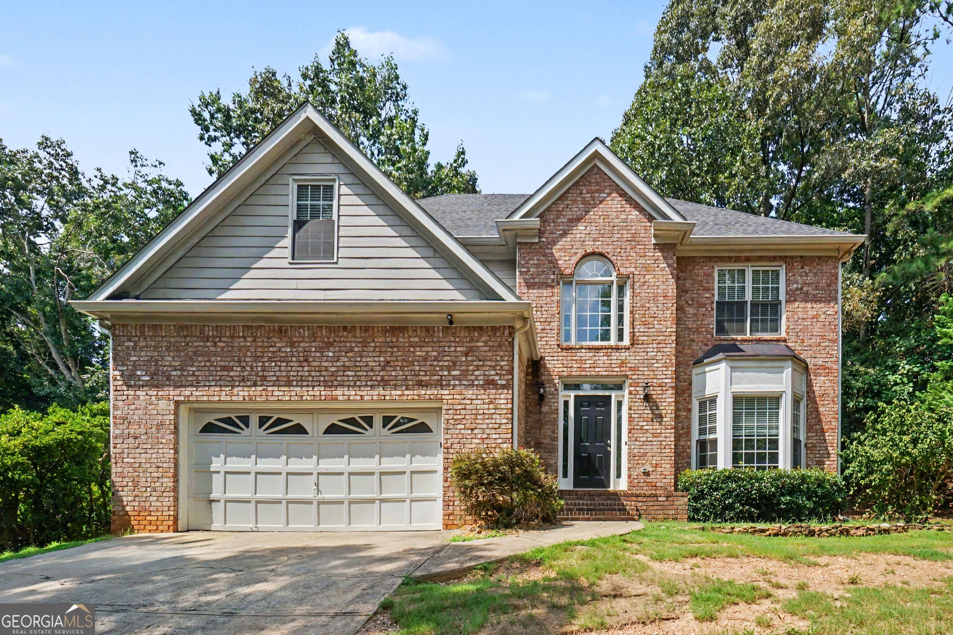 213 Powers Ct — photo