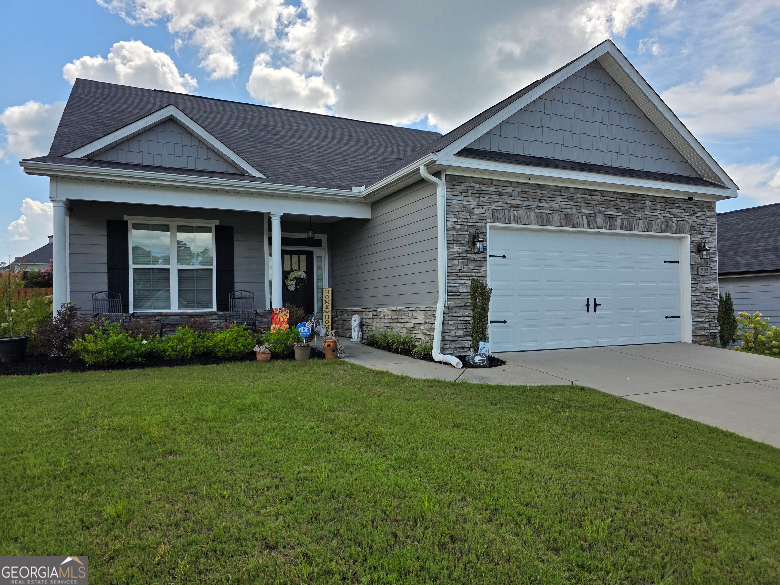 702 Bancroft Dr — photo