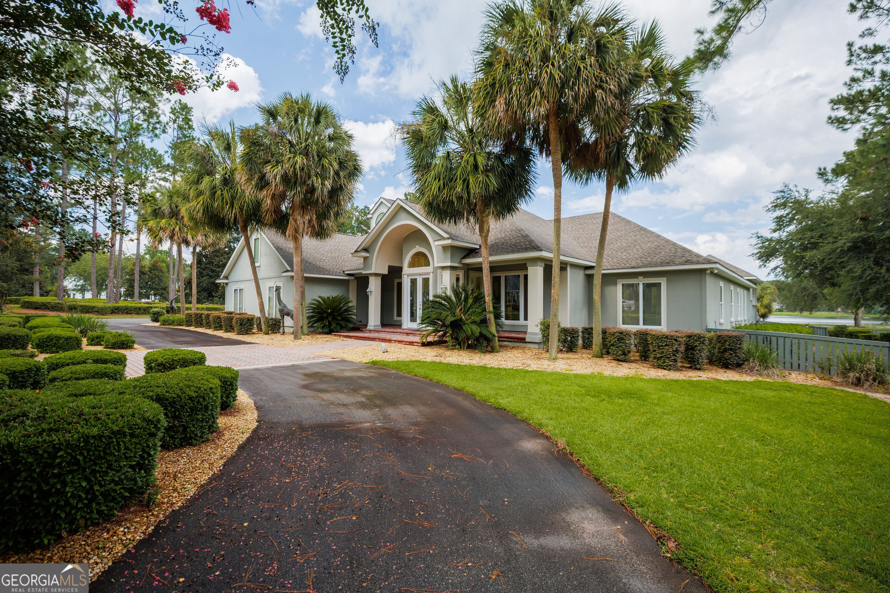 4709 Blackwater Dr — photo