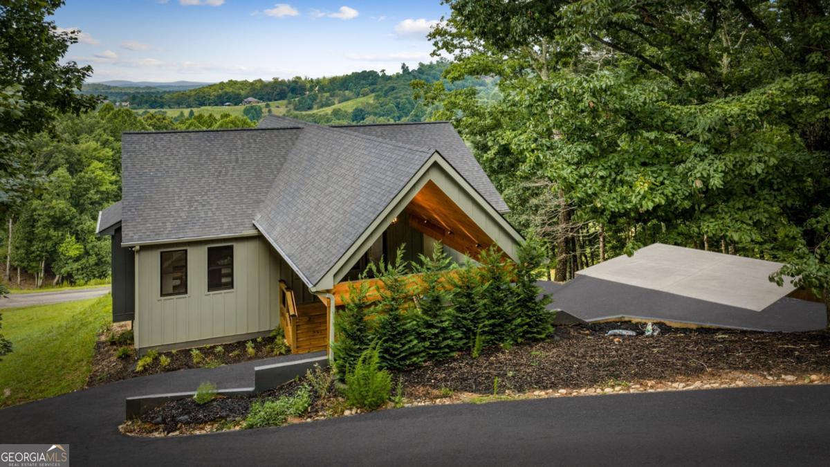 261 Big Valley Dr — photo