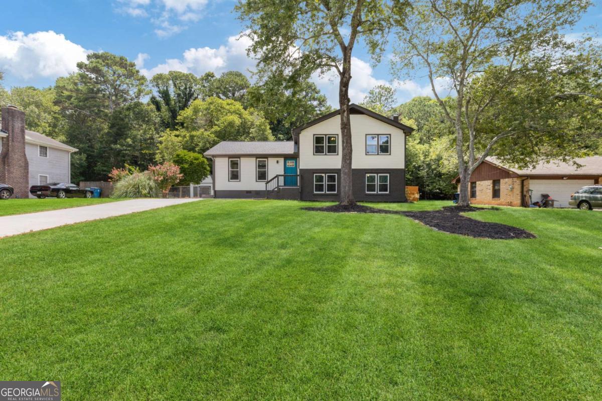 2531 Falcon Ridge Dr — photo