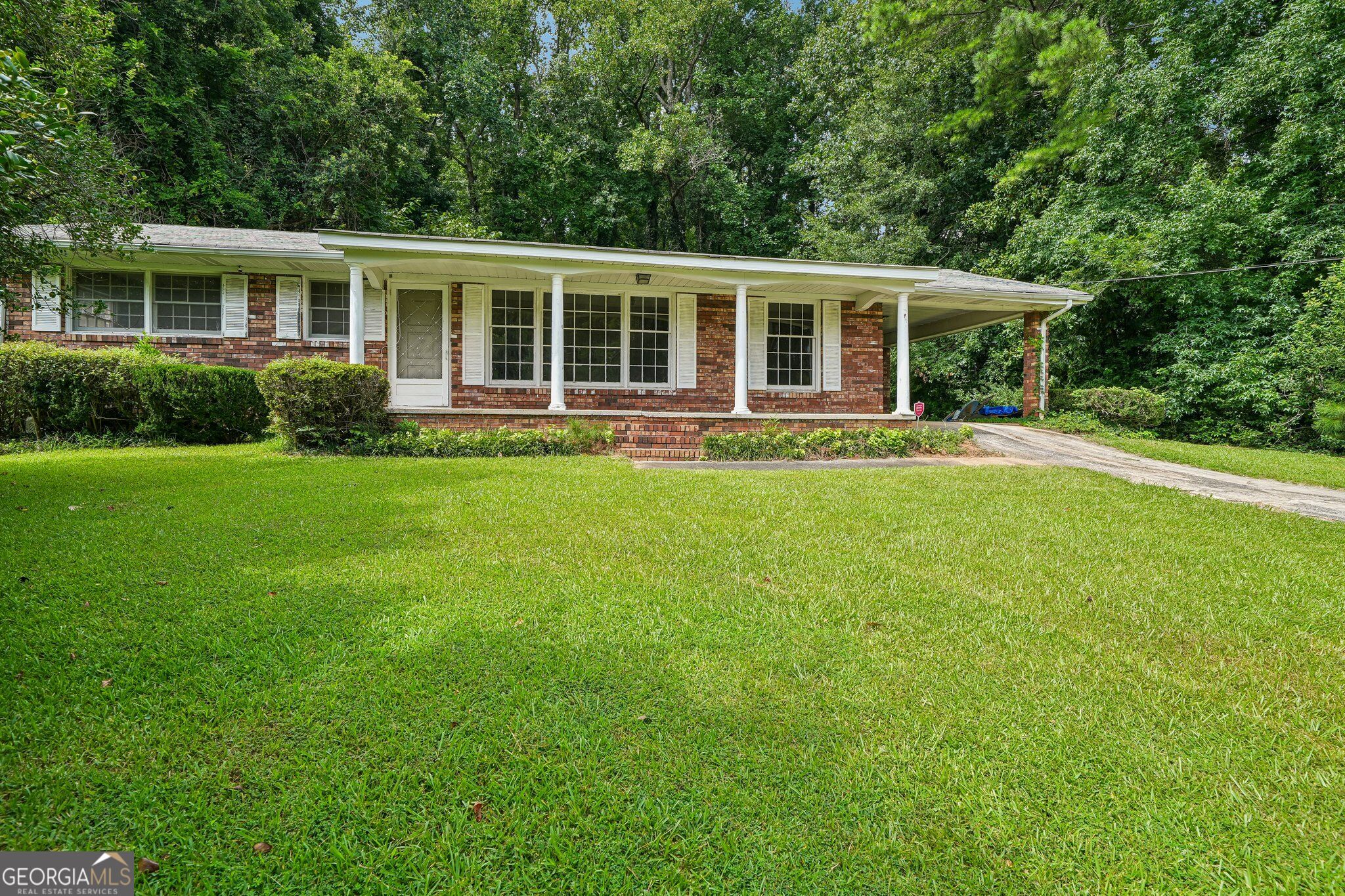 2703 Arrowood Dr — photo