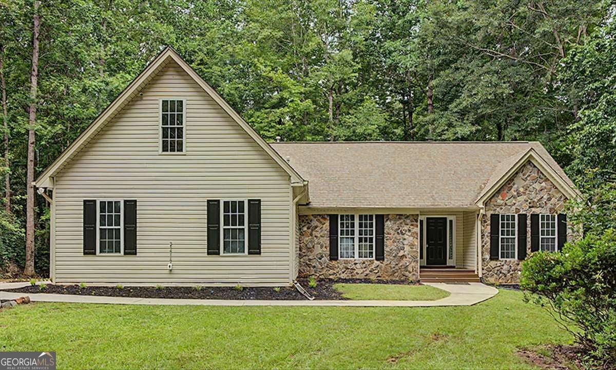 590 S Alexander Creek Rd — photo